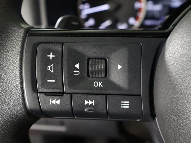 2023 Nissan Rogue AWD SV - 23054266 - 38