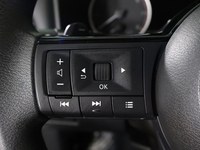 2023 Nissan Rogue AWD SV - 23067629 - 38
