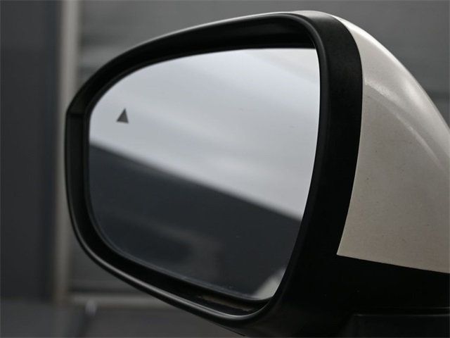 2023 Nissan Rogue AWD SV - 22945716 - 9