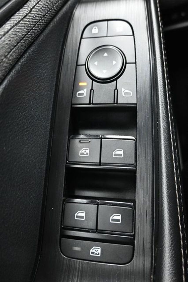 2023 Nissan Rogue AWD SV - 23045293 - 30