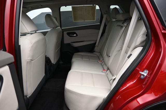 2023 Nissan Rogue AWD SV - 23016757 - 13