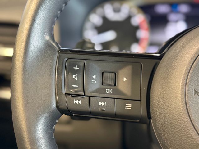 2023 Nissan Rogue AWD SV - 22982865 - 24