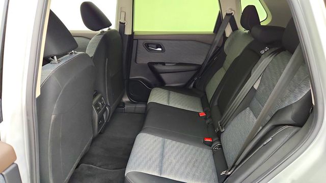 2023 Nissan Rogue AWD SV - 23095766 - 18
