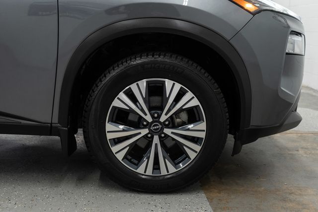 2023 Nissan Rogue AWD SV - 23097271 - 32