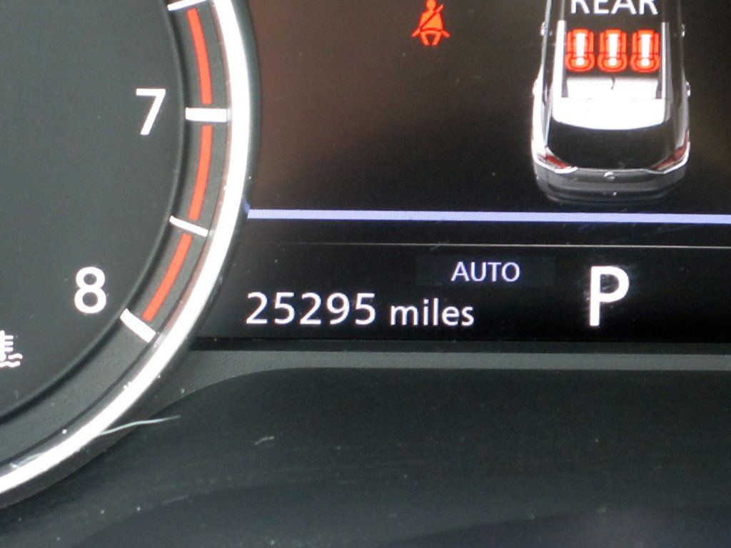2023 Nissan Rogue SV photo 23