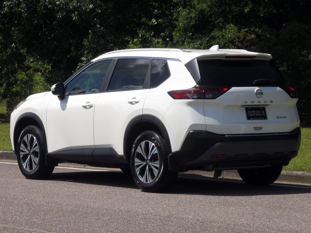 2023 Nissan Rogue SV photo 6