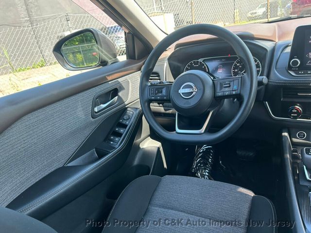 2023 Nissan Rogue AWD SV - 23045432 - 28