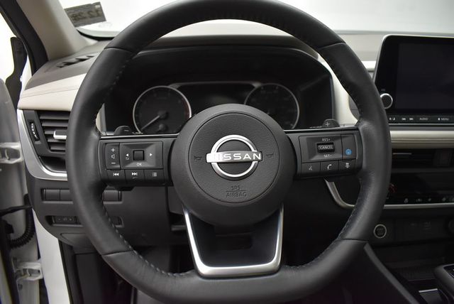 2023 Nissan Rogue AWD SV - 22931672 - 16