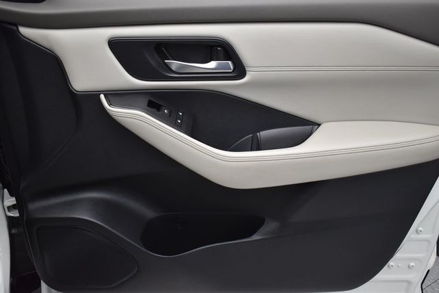 2023 Nissan Rogue AWD SV - 22931672 - 23