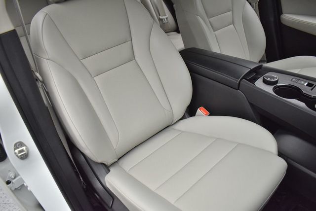 2023 Nissan Rogue AWD SV - 22931672 - 25