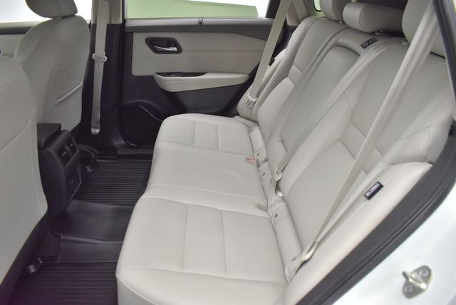 2023 Nissan Rogue AWD SV - 22931672 - 34