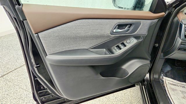 2023 Nissan Rogue AWD SV - 23002149 - 9