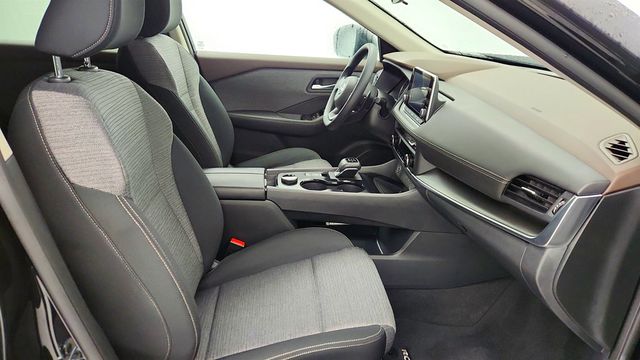 2023 Nissan Rogue AWD SV - 23002149 - 22
