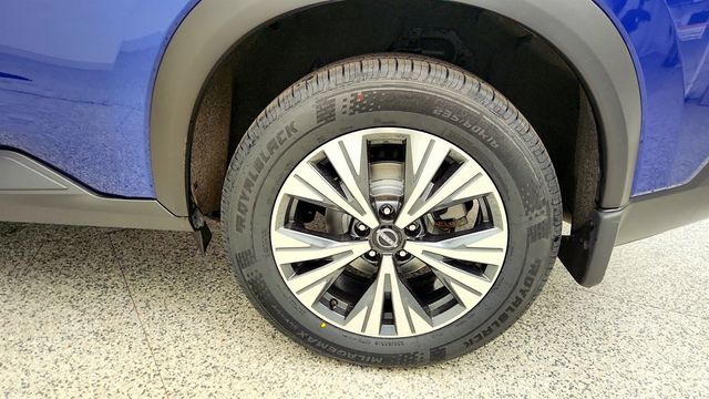 2023 Nissan Rogue AWD SV - 23002719 - 8