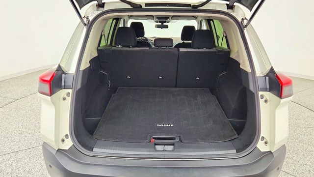 2023 Nissan Rogue AWD SV - 23027946 - 19