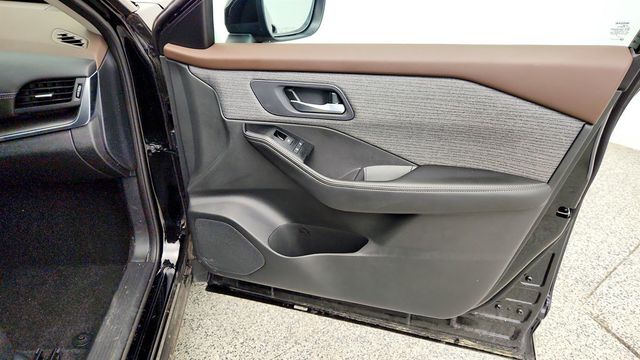 2023 Nissan Rogue AWD SV - 23081841 - 22