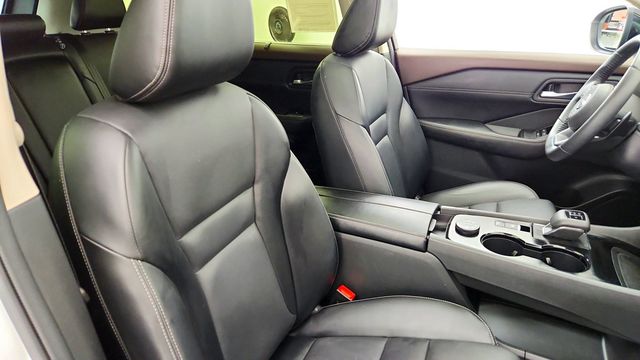 2023 Nissan Rogue AWD SV - 23090603 - 23