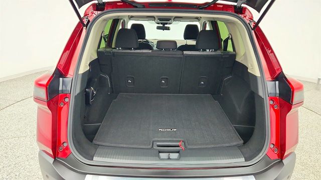 2023 Nissan Rogue AWD SV *Ltd Avail* w/ Apple CarPlay & Nissan Safety Shield 360 - 23000621 - 20