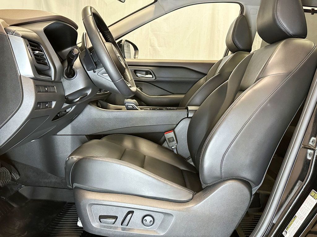 2023 Nissan Rogue AWD SV Midnight Edition - 23067747 - 20