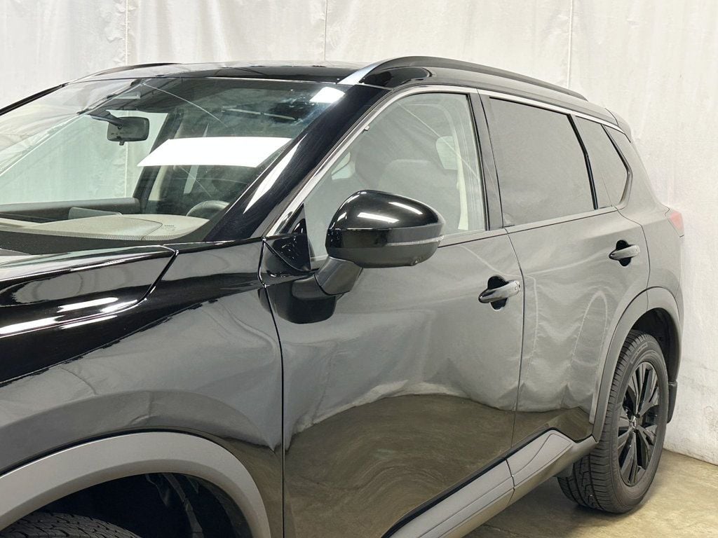 2023 Nissan Rogue AWD SV Midnight Edition - 23067747 - 2