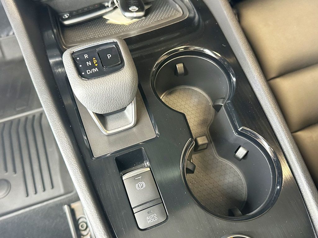 2023 Nissan Rogue AWD SV Midnight Edition - 23067747 - 32
