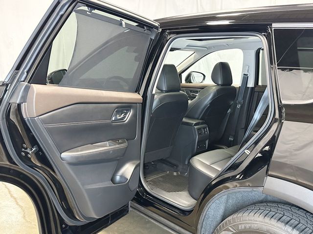 2023 Nissan Rogue AWD SV Midnight Edition - 23067747 - 36