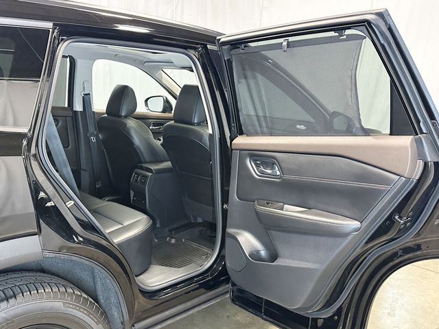 2023 Nissan Rogue AWD SV Midnight Edition - 23067747 - 37