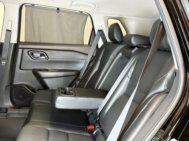2023 Nissan Rogue AWD SV Midnight Edition - 23067747 - 40
