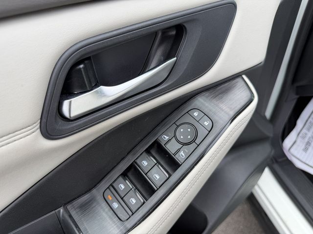 2023 Nissan Rogue AWD SV w/ Premium Package - 23072930 - 8
