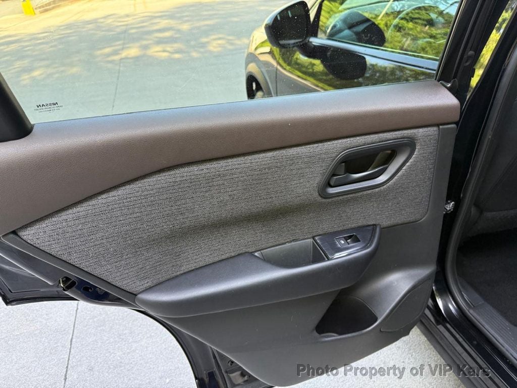 2023 Nissan Rogue FWD S - 23029278 - 10