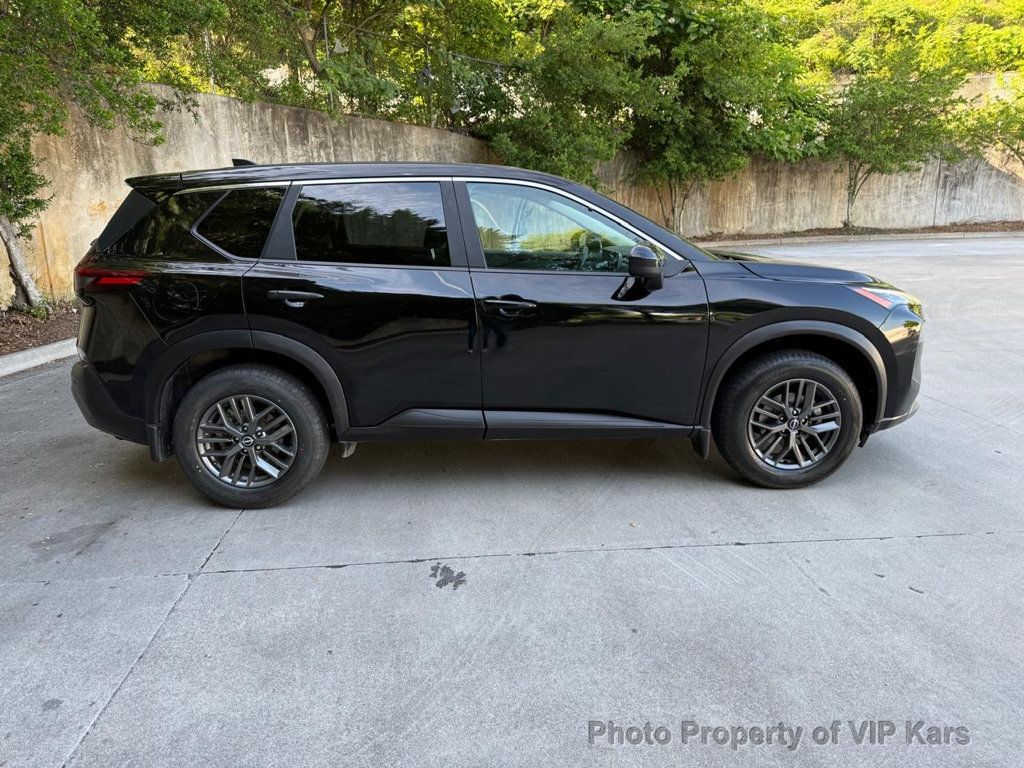 2023 Nissan Rogue FWD S - 23029278 - 3