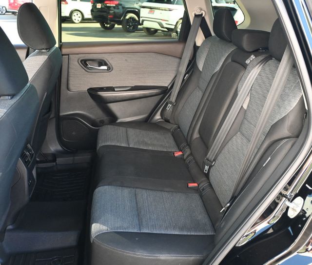 2023 Nissan Rogue FWD SV - 22973308 - 12