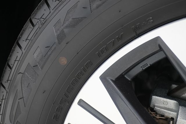 2023 Nissan Rogue FWD SV - 22990301 - 24