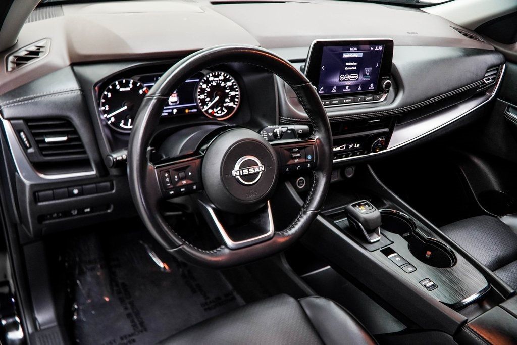 2023 Nissan Rogue SV photo 15