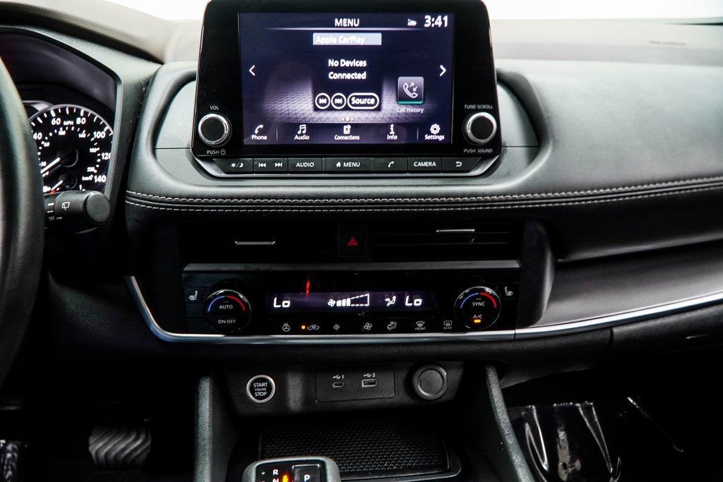 2023 Nissan Rogue SV photo 21