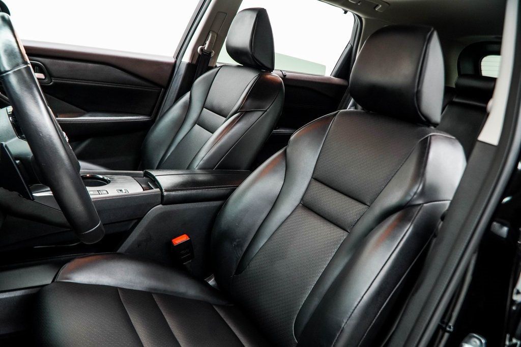 2023 Nissan Rogue SV photo 35