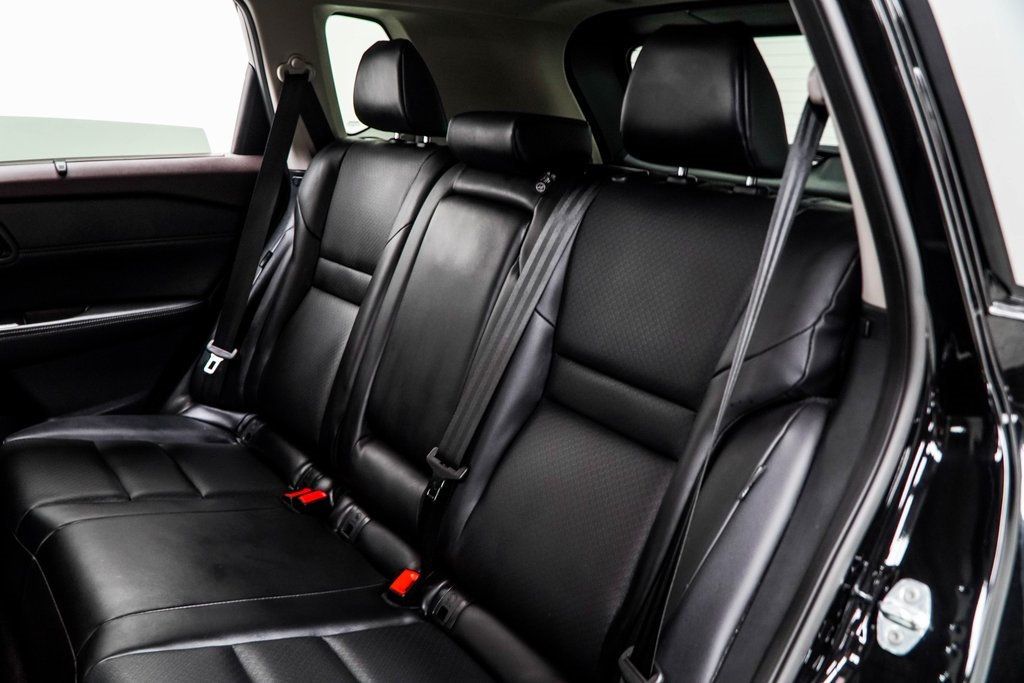 2023 Nissan Rogue SV photo 37