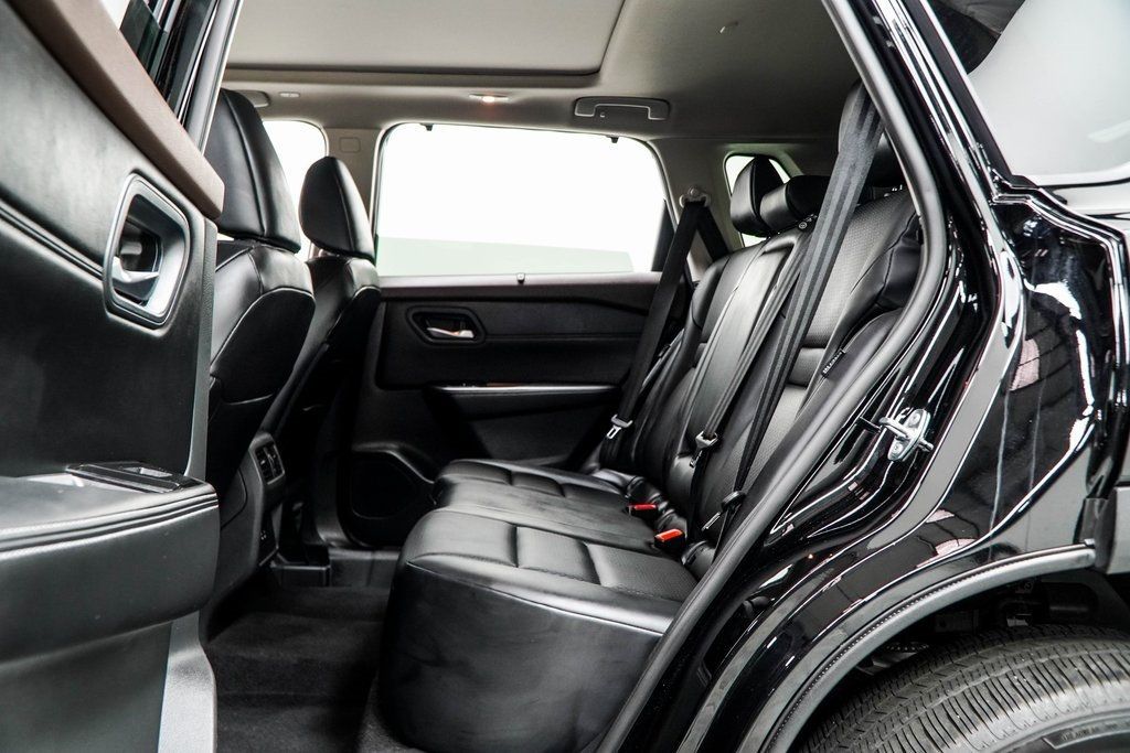 2023 Nissan Rogue SV photo 38