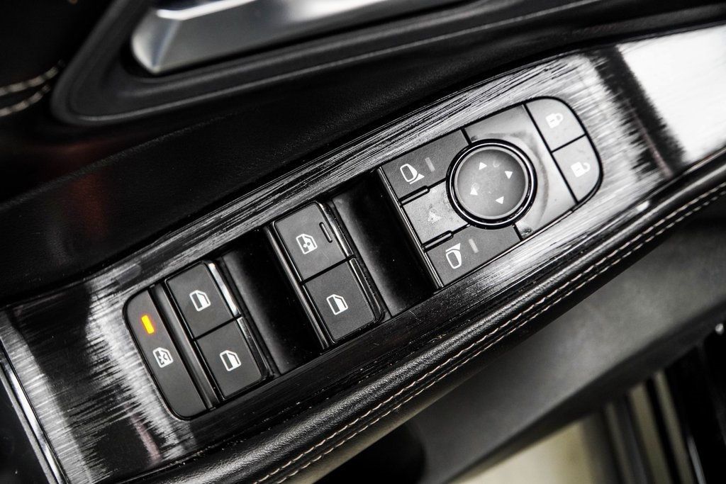 2023 Nissan Rogue SV photo 42