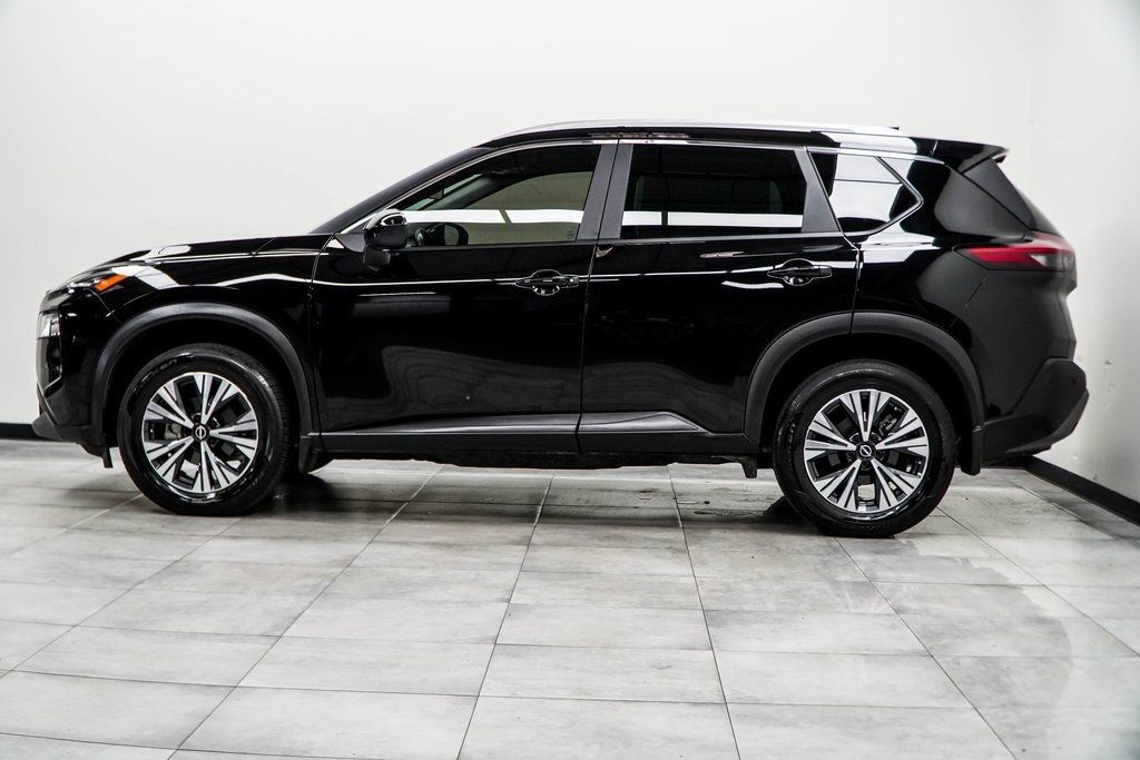 2023 Nissan Rogue SV photo 8