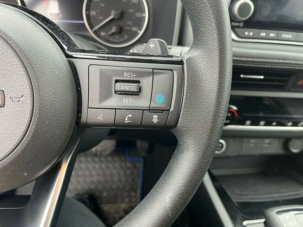 2023 Nissan Rogue FWD SV - 22980874 - 18