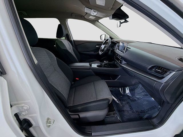 2023 Nissan Rogue FWD SV - 23025684 - 18