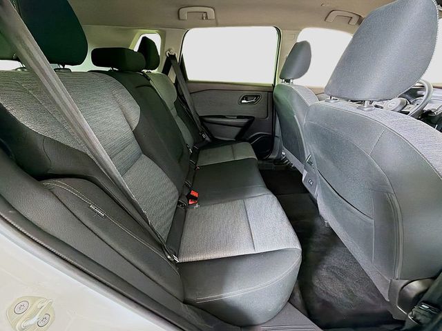 2023 Nissan Rogue FWD SV - 23025684 - 21