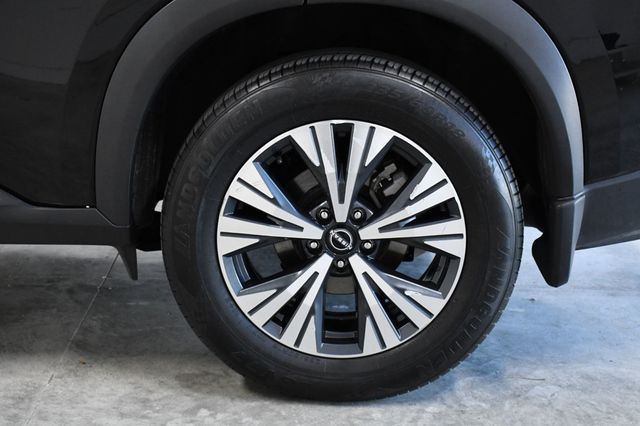 2023 Nissan Rogue FWD SV - 22991197 - 11