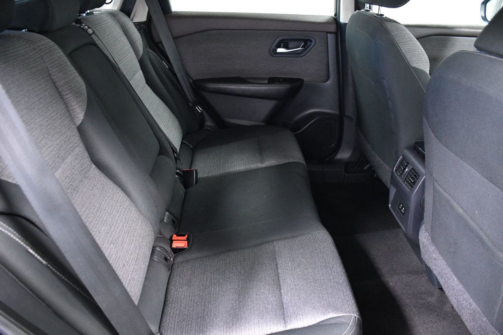 2023 Nissan Rogue FWD SV - 22991197 - 13