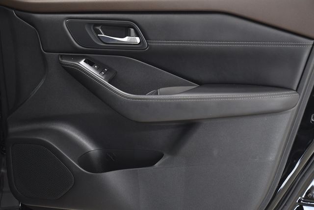 2023 Nissan Rogue FWD SV - 23068847 - 17