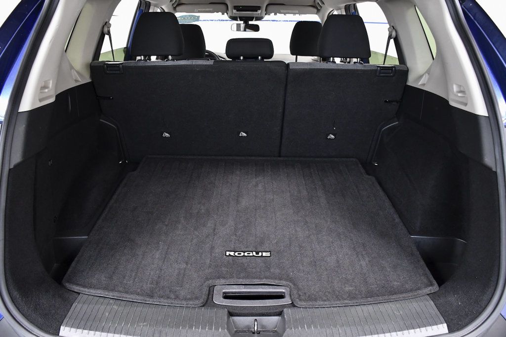 2023 Nissan Rogue FWD SV - 23090597 - 12