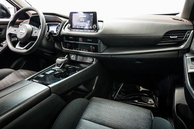 2023 Nissan Rogue FWD SV - 23042070 - 10