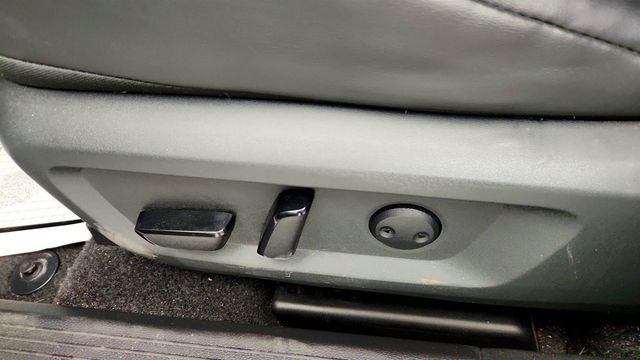 2023 Nissan Rogue FWD SV - 23082204 - 10