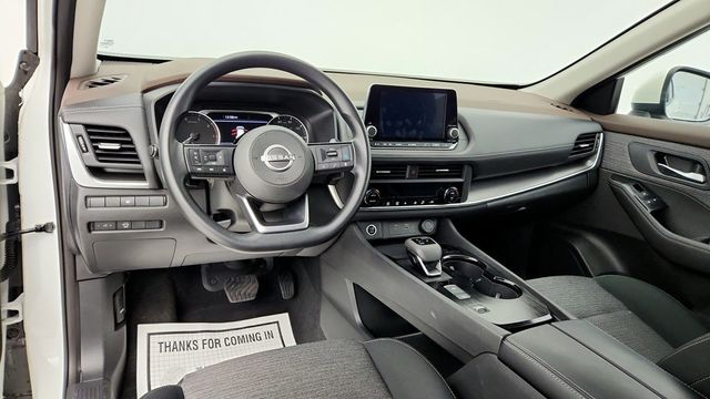 2023 Nissan Rogue FWD SV - 22944706 - 11